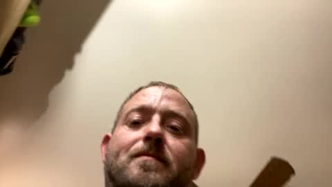 Snapshot of smokeymt420 chatting on February 7, 5:29 pm smokeymt420 online show from February 7, 5:29 pm