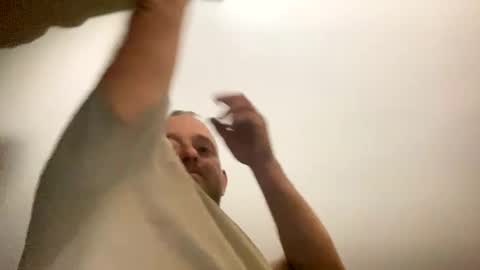 Snapshot of smokeymt420 chatting on March 10, 10:37 am smokeymt420 online show from March 10, 10:37 am