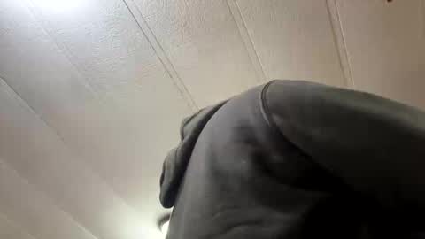 Snapshot of smokeymt420 chatting on November 2, 6:32 pm smokeymt420 online show from November 2, 6:32 pm