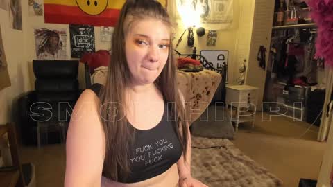 Snapshot of smokihippi chatting on January 5, 1:24 am Big Dawg online show from January 5, 1:24 am