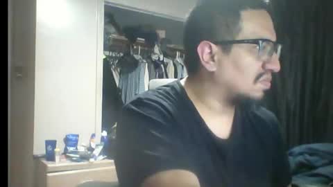 Snapshot of smoky47gxxx chatting on March 24, 12:37 am smoky47 online show from March 24, 12:37 am