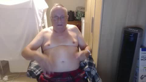 Snapshot of smoothmutton chatting on November 3, 9:59 pm smoothmutton online show from November 3, 9:59 pm