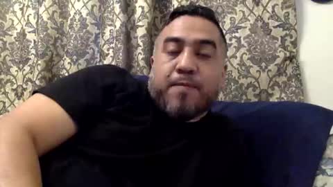 Snapshot of smoothstrik3r chatting on April 12, 1:38 pm smoothstrik3r online show from April 12, 1:38 pm