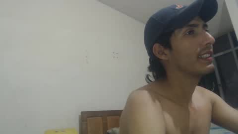 snackontime19 online show from October 1, 5:13 am