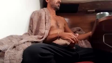 Snapshot of snag1_8 chatting on October 31, 9:54 am snag1_8 online show from October 31, 9:54 am