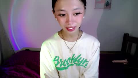 kianna online show from May 15, 5:47 am