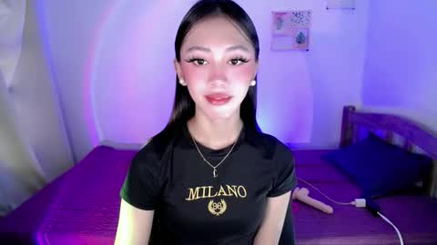 kianna online show from May 22, 5:03 am
