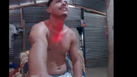 snakeguy08 online show from May 19, 3:18 pm
