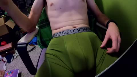 snoopdogg458 online show from April 4, 2:43 am