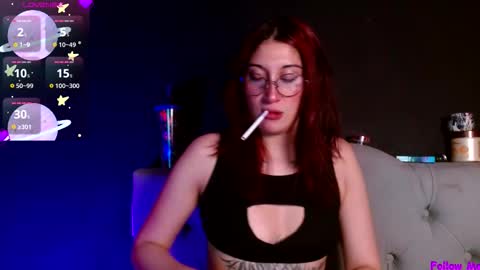 Snapshot of snow_baall chatting on March 12, 6:19 am IG OF red moonn online show from March 12, 6:19 am