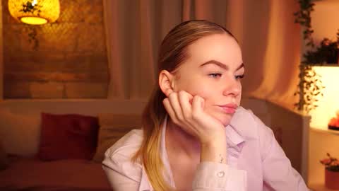 Hanna online show from October 10, 7:51 am