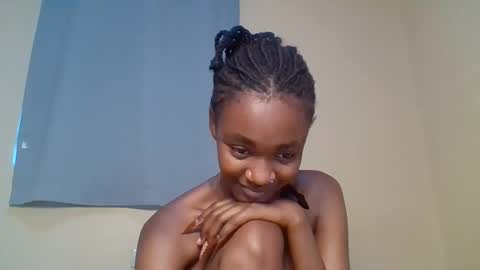 Snowie eyes online show from November 7, 1:11 pm