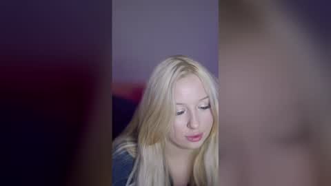 Snowy Bubbles online show from March 20, 10:58 pm