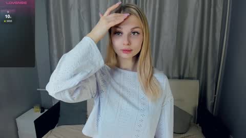 Alice - Birthday Girl online show from January 6, 6:41 pm
