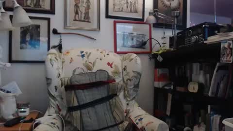 ImYourBitch online show from November 2, 12:24 am