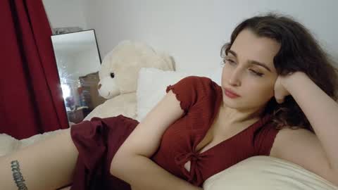 Babygirl Ivy online show from February 25, 11:22 pm