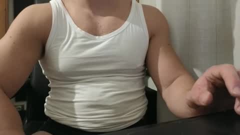 luca -   online show from December 9, 4:47 pm