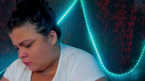 leidy online show from December 24, 12:00 pm