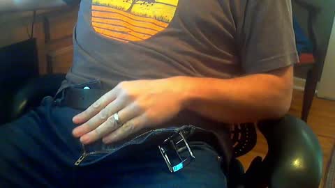 socksandasmile69 online show from October 17, 3:25 pm