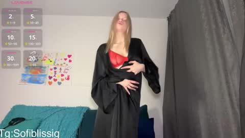 Sofi online show from February 12, 8:37 pm