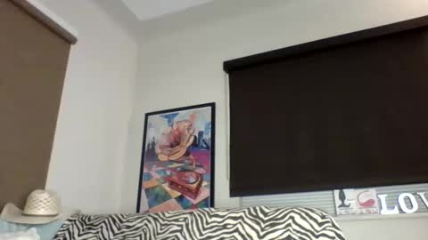 Snapshot of sofaking9 chatting on October 20, 10:49 am MicroAngelo online show from October 20, 10:49 am