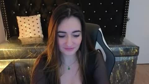 soffi_betacur_b online show from September 10, 3:17 am