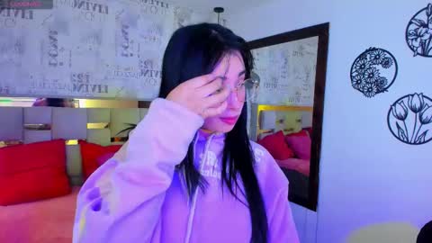 sofiia online show from March 13, 1:18 pm