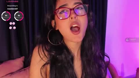 Danna online show from October 11, 9:30 am