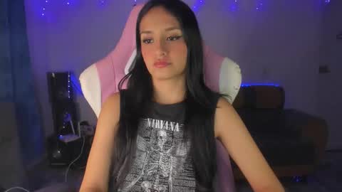 Snapshot of sofi1608 chatting on February 20, 7:21 am sofia online show from February 20, 7:21 am