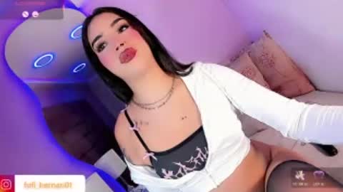 sofi_hdzz online show from June 16, 5:32 am