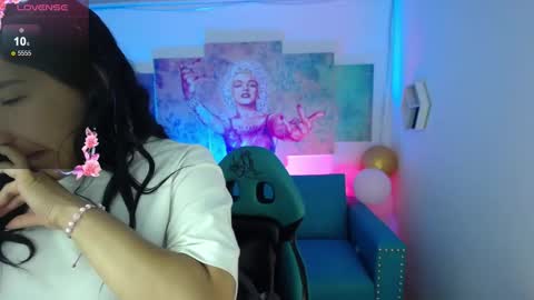 Snapshot of sofi_hot_4m chatting on March 2, 1:29 pm Sofi online show from March 2, 1:29 pm