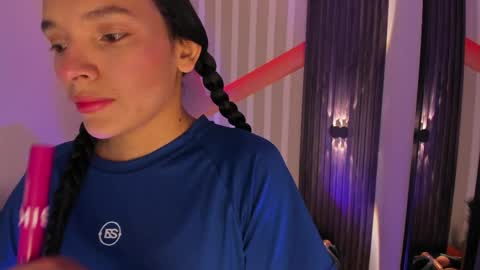 SOFIA online show from May 6, 1:14 am