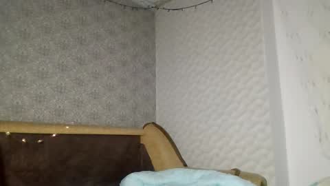 sofi lovetut online show from January 8, 11:51 pm