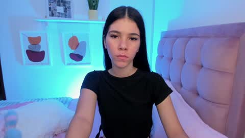Snapshot of sofi_perezz chatting on January 13, 3:12 am sofi online show from January 13, 3:12 am