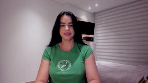 Sofi Saenzz  online show from October 8, 12:08 am