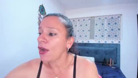 Snapshot of sofi_saliva2511 chatting on March 7, 7:33 pm sofi online show from March 7, 7:33 pm