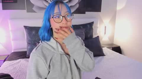 sofi_sp online show from November 7, 11:43 am