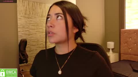 Susy online show from September 25, 9:29 pm