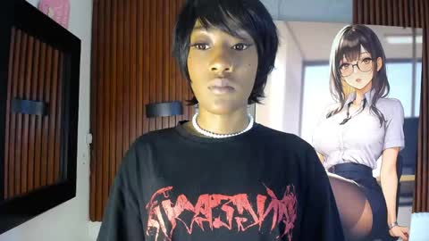 Snapshot of sofi_thomas_ chatting on April 30, 11:05 am Sofia online show from April 30, 11:05 am