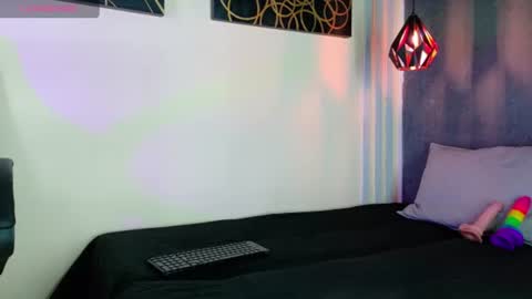 Snapshot of sofi_williams2 chatting on June 11, 1:27 am sofi_williams2 online show from June 11, 1:27 am
