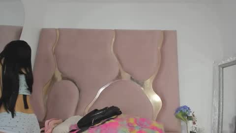 Snapshot of sofia1candyht chatting on April 25, 8:39 pm SOFIA online show from April 25, 8:39 pm