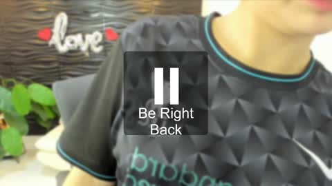 Snapshot of sofia44 chatting on October 4, 12:36 pm Skarlett online show from October 4, 12:36 pm