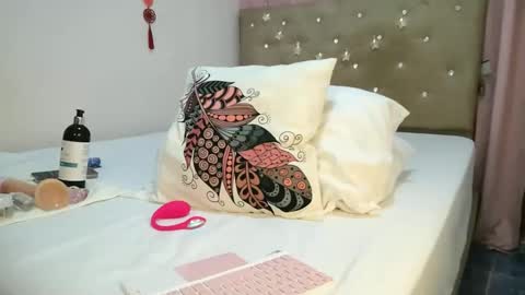 Snapshot of sofia8428 chatting on March 30, 12:22 am sofia8428 online show from March 30, 12:22 am