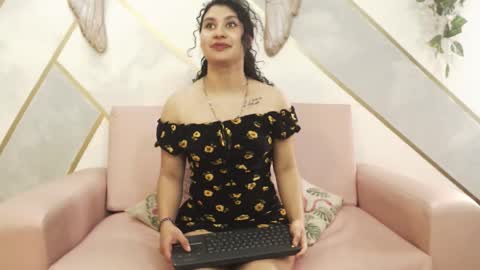 Sofi online show from September 17, 1:02 pm
