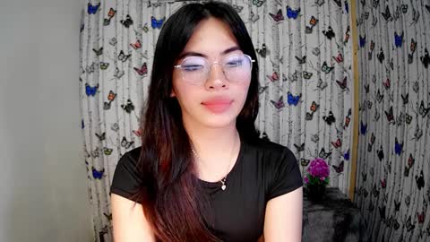 Snapshot of sofia_ava24 chatting on December 31, 1:36 am Chady online show from December 31, 1:36 am