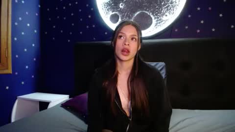 Snapshot of sofia_claark chatting on October 28, 5:48 pm Sofi online show from October 28, 5:48 pm