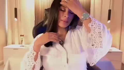 Snapshot of sofia_convers chatting on March 13, 1:07 pm Sofia online show from March 13, 1:07 pm