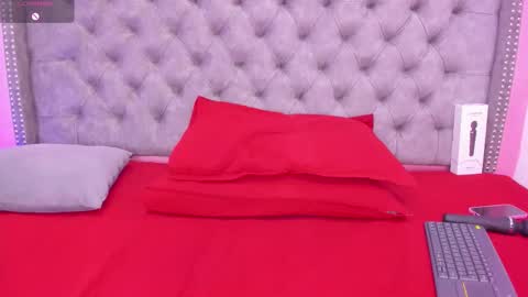 Snapshot of sofia_girl_ chatting on March 27, 7:14 am SOFIA online show from March 27, 7:14 am