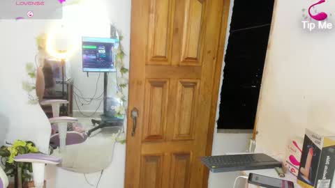 Snapshot of sofia_gold_ chatting on March 15, 11:44 pm sofia online show from March 15, 11:44 pm