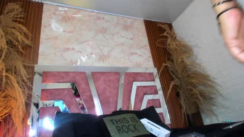 sofia gutierrez   online show from January 22, 9:13 am